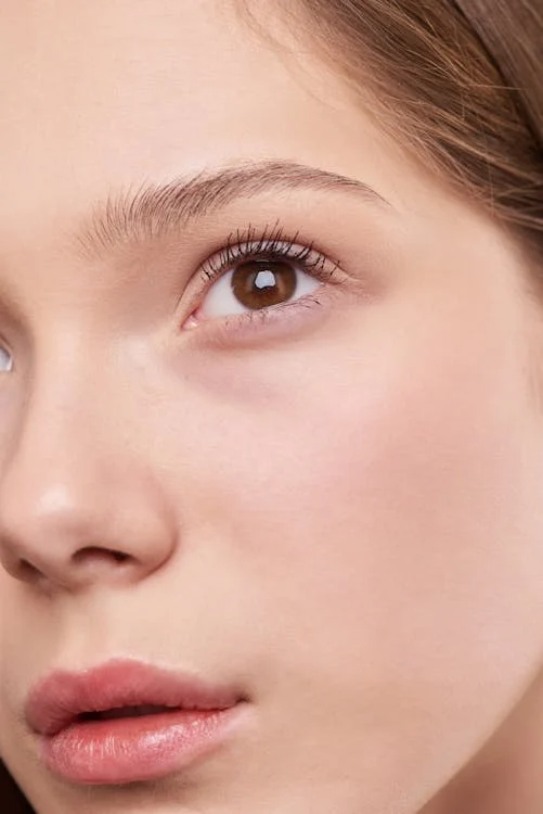 An image of a woman’s face 