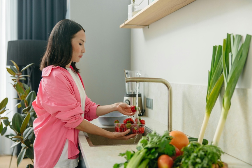 Adult organizing a healthy daily routine at home